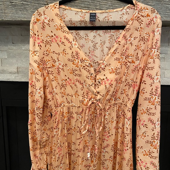 Floral lace up maxi dress - Picture 8 of 8